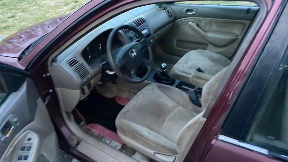 2002 Honda Civic 7th Gen - Image 10 of 11