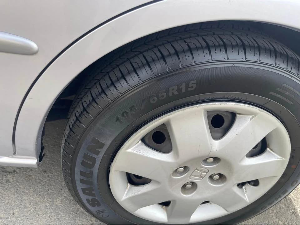 2002 Honda Civic 7th Gen - Image 6 of 10