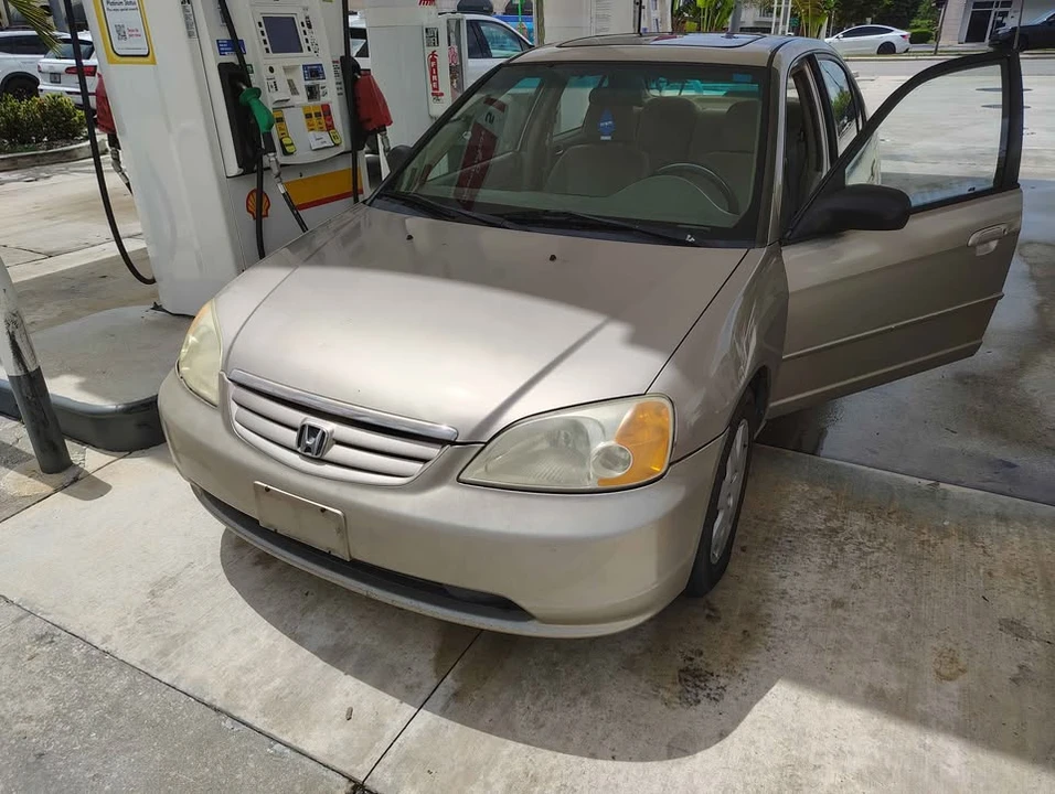 2002 Honda Civic 7th Gen - Image 7 of 11