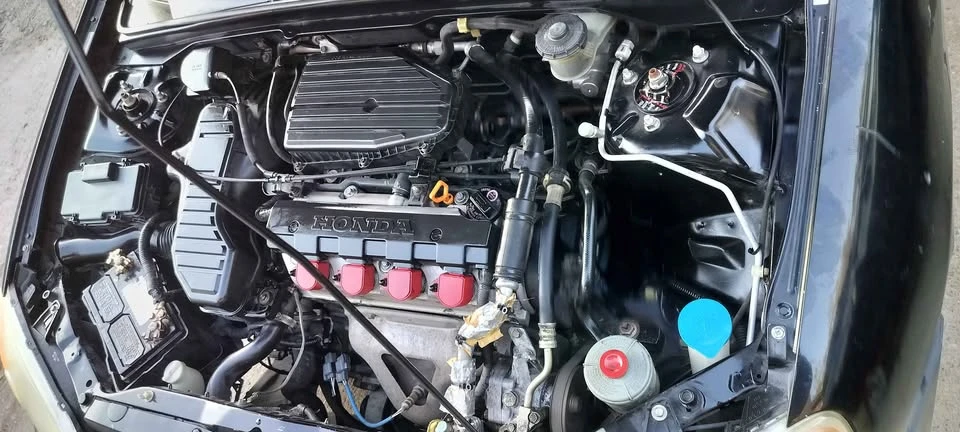 2002 Honda Civic 7th Gen - Image 2 of 15