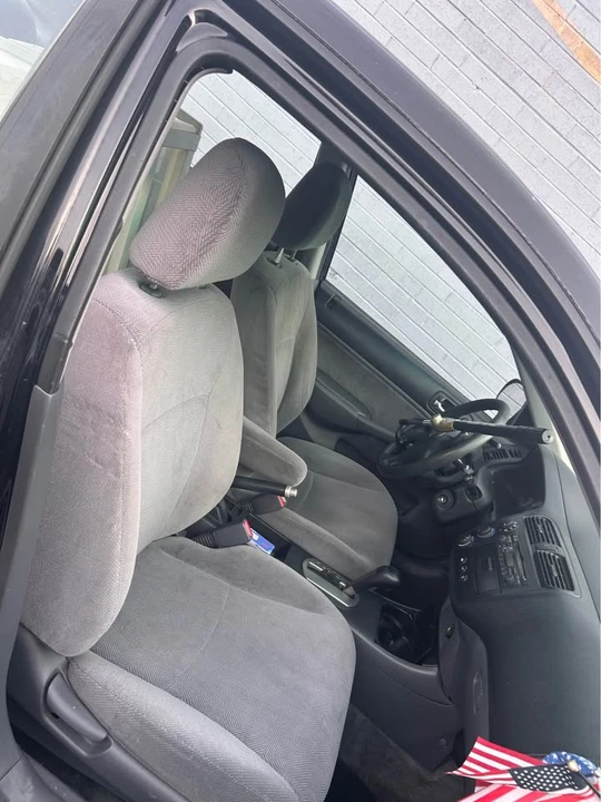 2002 Honda Civic 7th Gen - Image 4 of 8