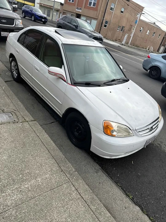 2002 Honda Civic 7th Gen - Image 6 of 8