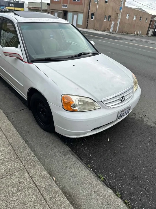 2002 Honda Civic 7th Gen - Image 3 of 8