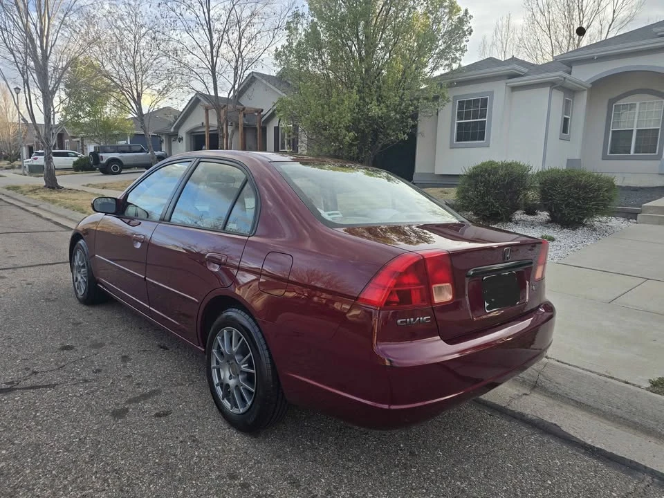 2002 Honda Civic 7th Gen - Image 3 of 20