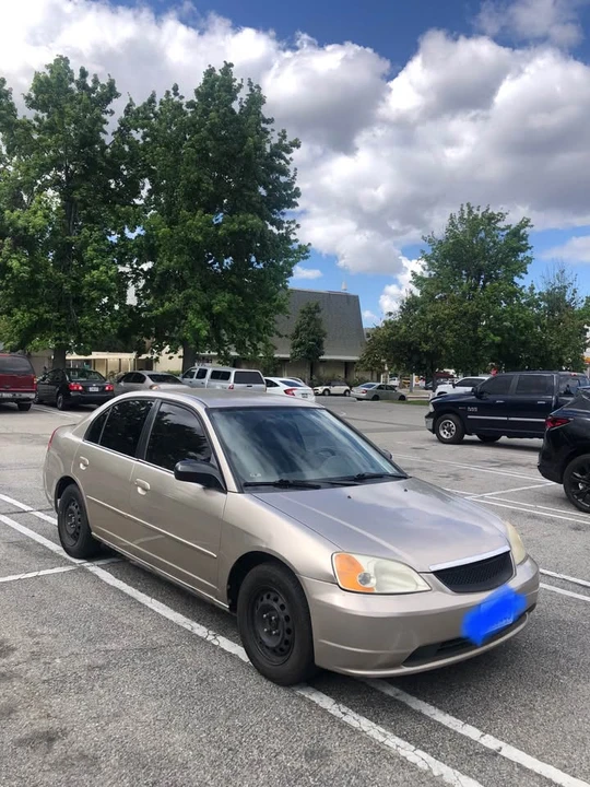2002 Honda Civic 7th Gen - Image 2 of 7