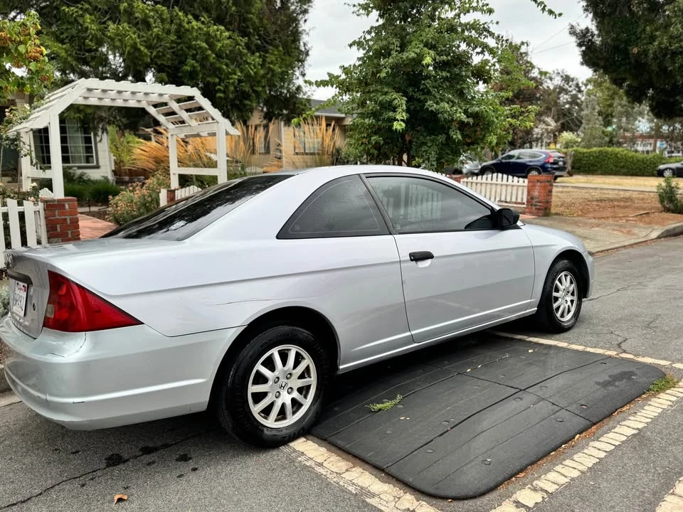 2002 Honda Civic 7th Gen - Image 3 of 9