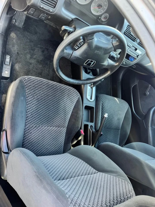 2002 Honda Civic 7th Gen - Image 5 of 9