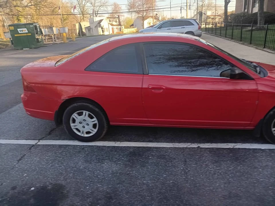 2002 Honda Civic 7th Gen - Image 2 of 4