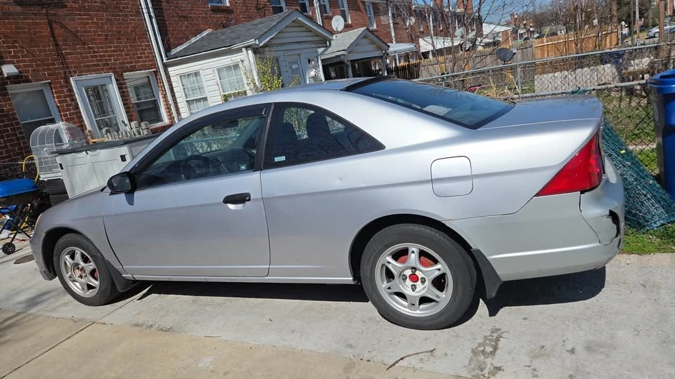 2002 Honda Civic 7th Gen - Image 3 of 9