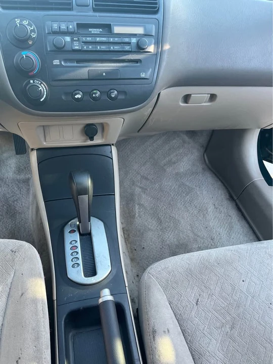 2002 Honda Civic 7th Gen - Image 6 of 12