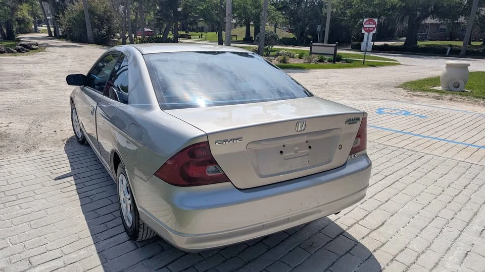 2002 Honda Civic 7th Gen - Image 11 of 16