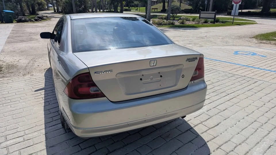 2002 Honda Civic 7th Gen - Image 4 of 16