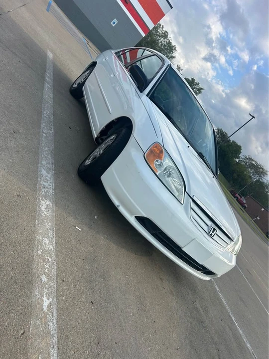 2002 Honda Civic 7th Gen - Image 6 of 11