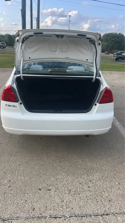 2002 Honda Civic 7th Gen - Image 9 of 11
