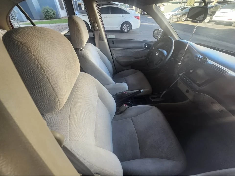 2002 Honda Civic 7th Gen - Image 8 of 12