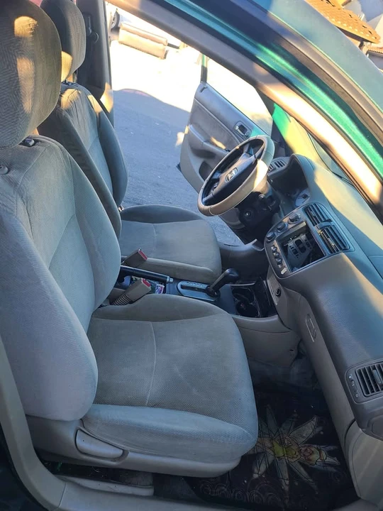 2002 Honda Civic 7th Gen - Image 5 of 8