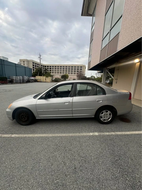 2002 Honda Civic 7th Gen - Image 4 of 11
