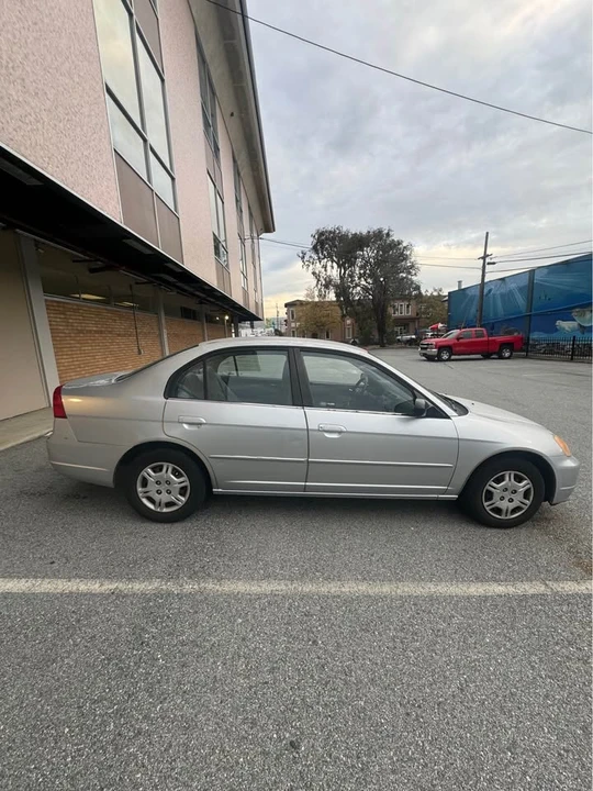 2002 Honda Civic 7th Gen - Image 3 of 11