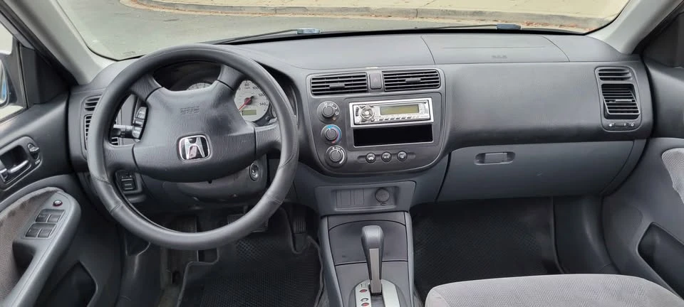 2002 Honda Civic 7th Gen - Image 6 of 14