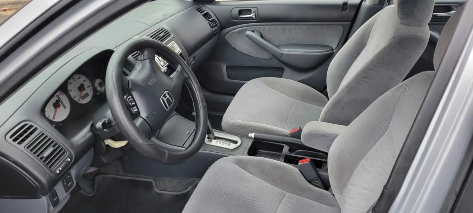 2002 Honda Civic 7th Gen - Image 8 of 14