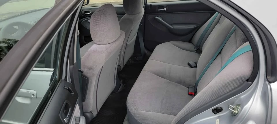 2002 Honda Civic 7th Gen - Image 9 of 14