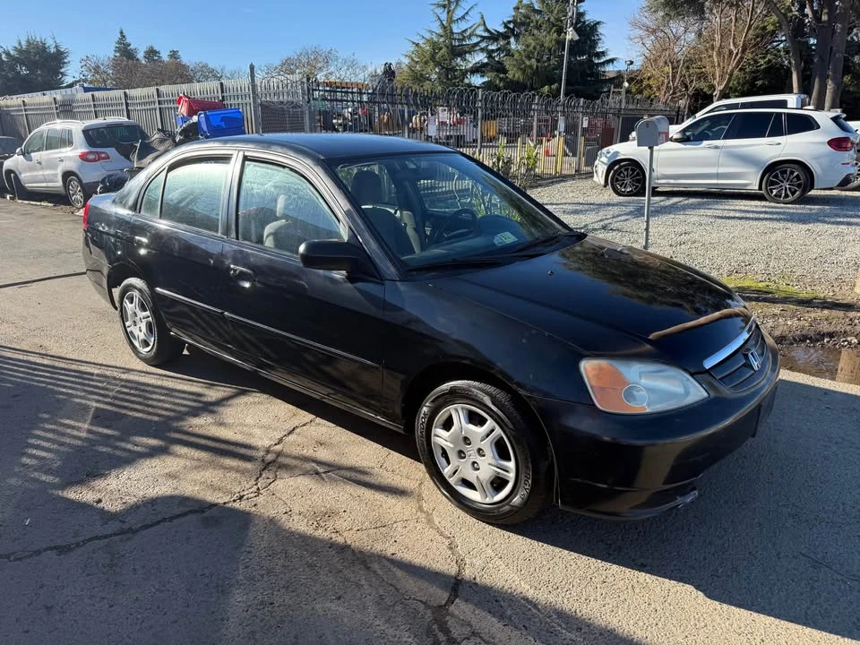 2002 Honda Civic 7th Gen - Image 3 of 12