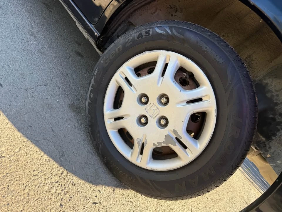 2002 Honda Civic 7th Gen - Image 11 of 12