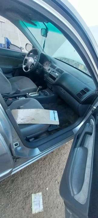 2002 Honda Civic 7th Gen - Image 3 of 3