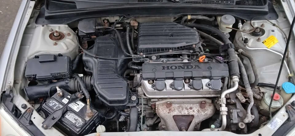2002 Honda Civic 7th Gen - Image 3 of 7