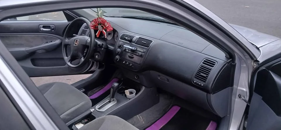 2002 Honda Civic 7th Gen - Image 4 of 7