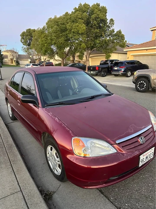 2002 Honda Civic 7th Gen - Image 3 of 13