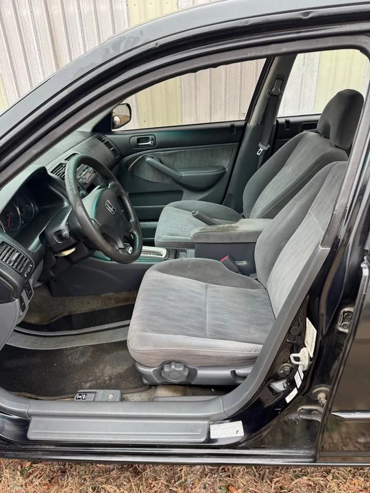 2002 Honda Civic 7th Gen - Image 6 of 10