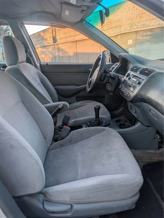 2002 Honda Civic 7th Gen - Image 6 of 7