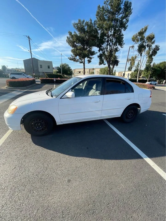 2002 Honda Civic 7th Gen - Image 2 of 4