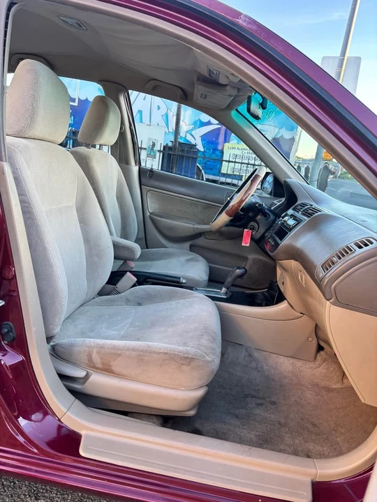 2002 Honda Civic 7th Gen - Image 9 of 20