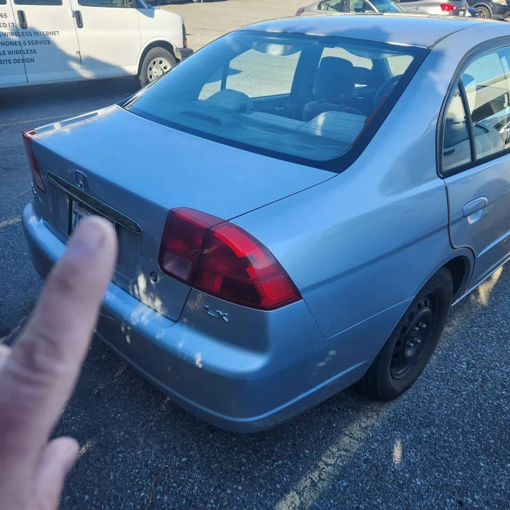 2002 Honda Civic 7th Gen - Image 3 of 10