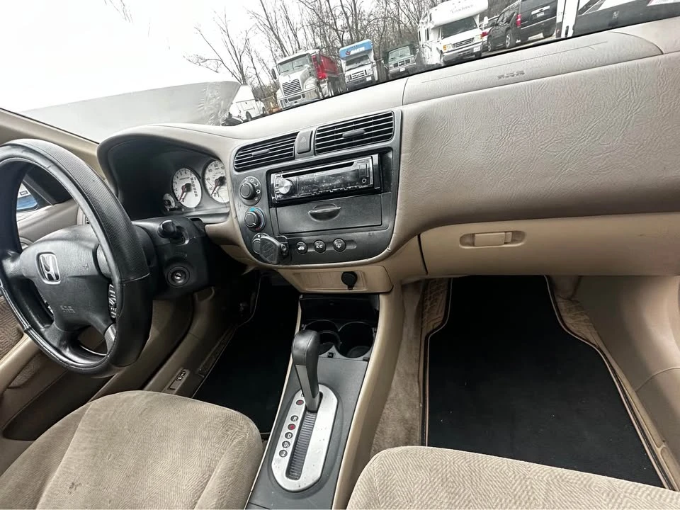 2002 Honda Civic 7th Gen - Image 9 of 10