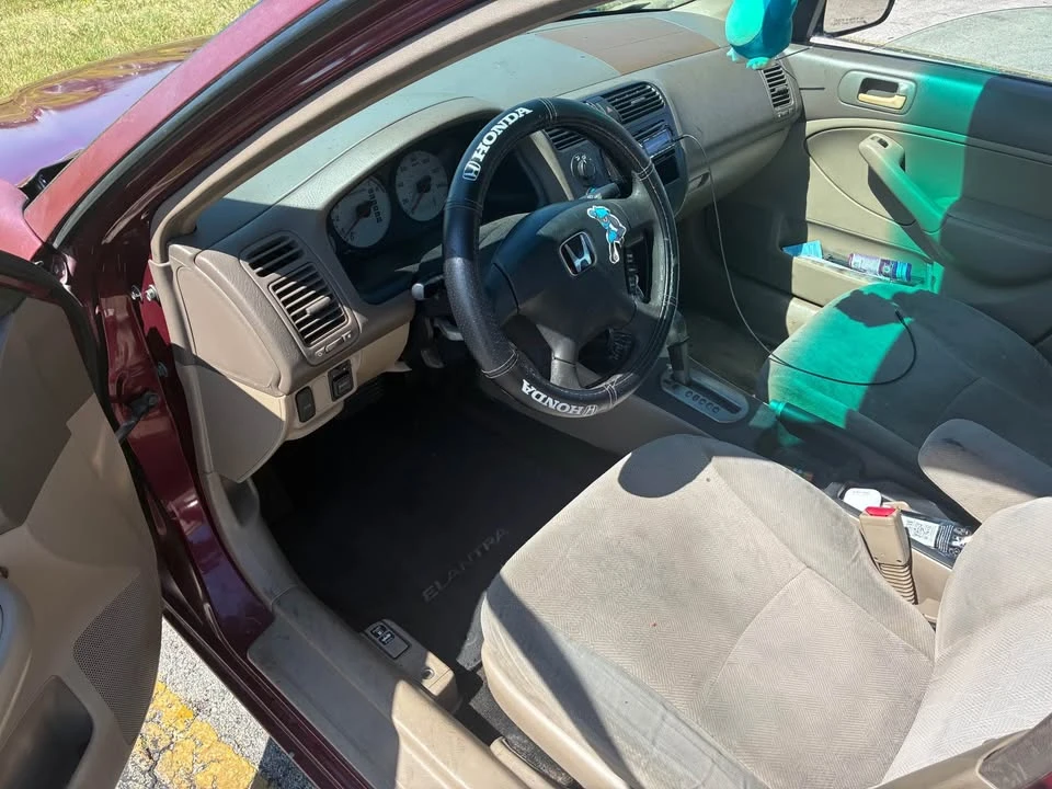2002 Honda Civic 7th Gen - Image 2 of 8
