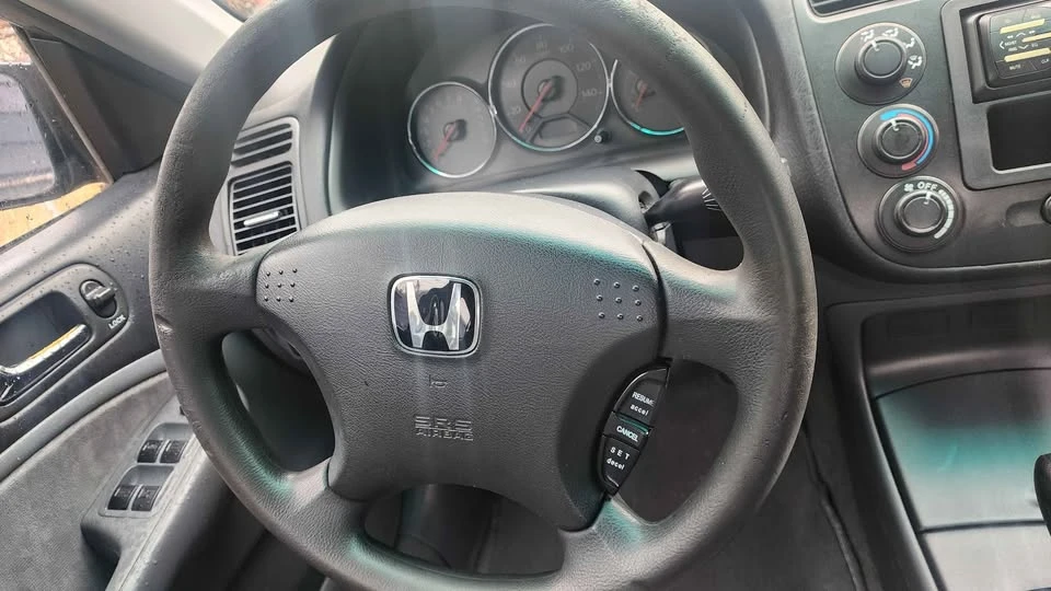 2002 Honda Civic 7th Gen - Image 9 of 14