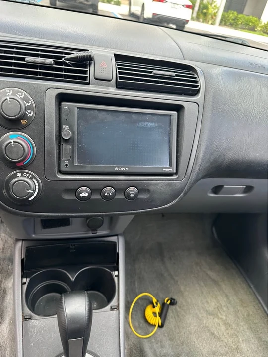2002 Honda Civic 7th Gen - Image 6 of 10