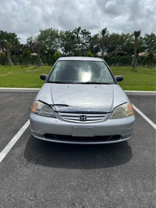 2002 Honda Civic 7th Gen - Image 3 of 10