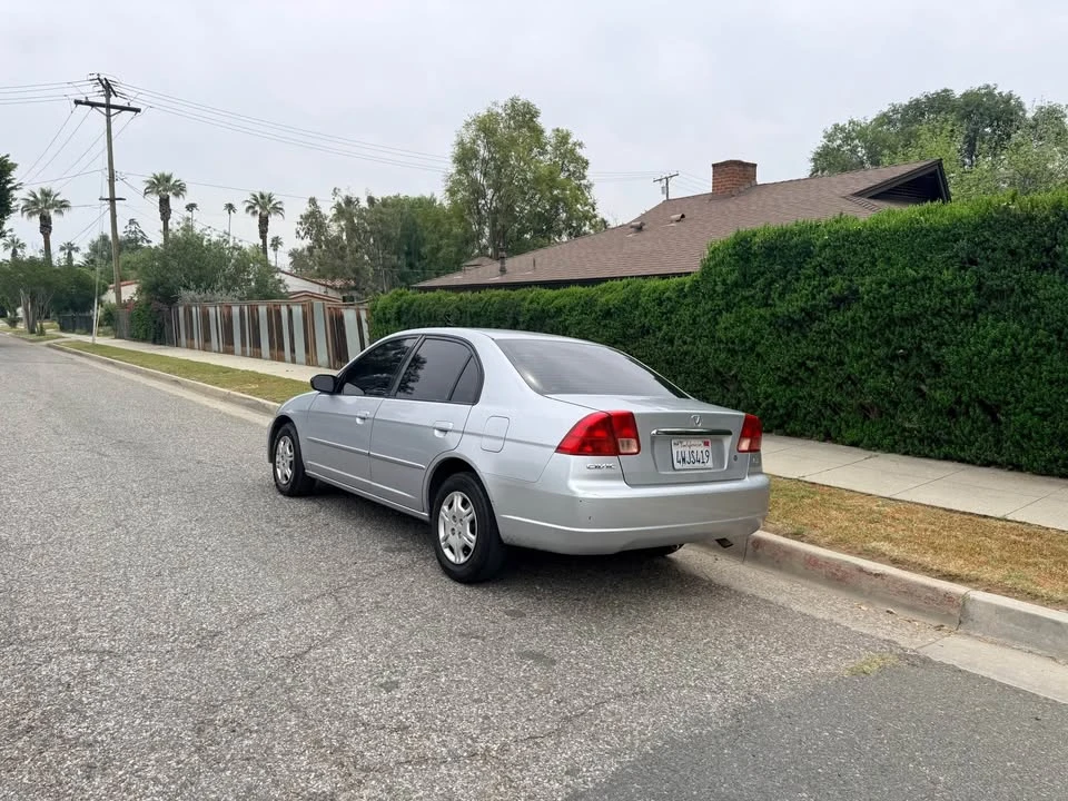 2002 Honda Civic 7th Gen - Image 3 of 11