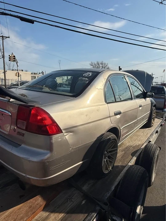 2002 Honda Civic 7th Gen - Image 3 of 3