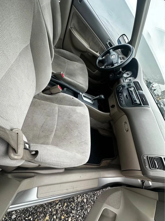 2002 Honda Civic 7th Gen - Image 8 of 10