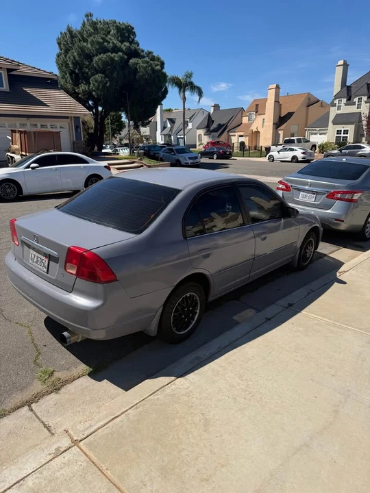 2002 Honda Civic 7th Gen - Image 3 of 6