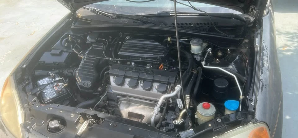 2002 Honda Civic 7th Gen - Image 2 of 11
