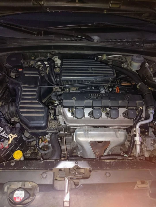 2002 Honda Civic 7th Gen - Image 3 of 7