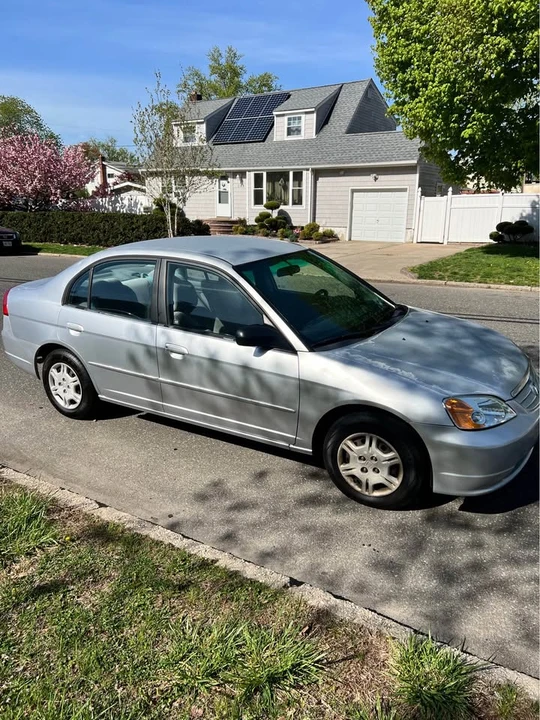 2002 Honda Civic 7th Gen - Image 2 of 11