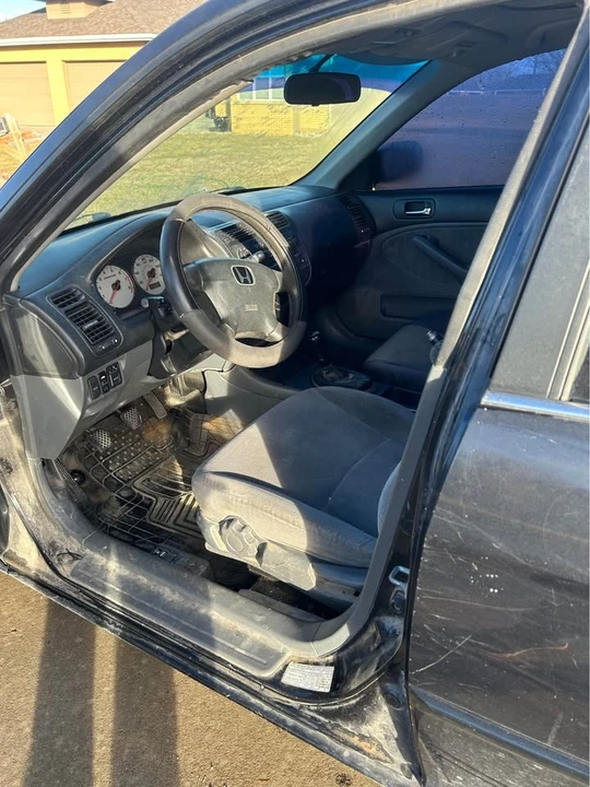 2002 Honda Civic 7th Gen - Image 5 of 6