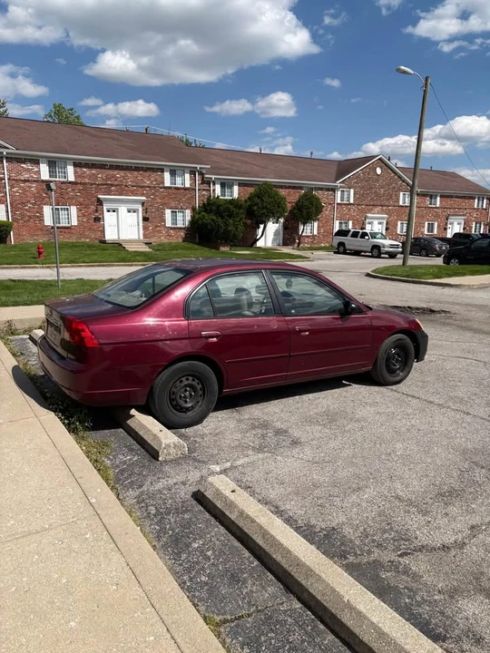 2002 Honda Civic 7th Gen - Image 5 of 9